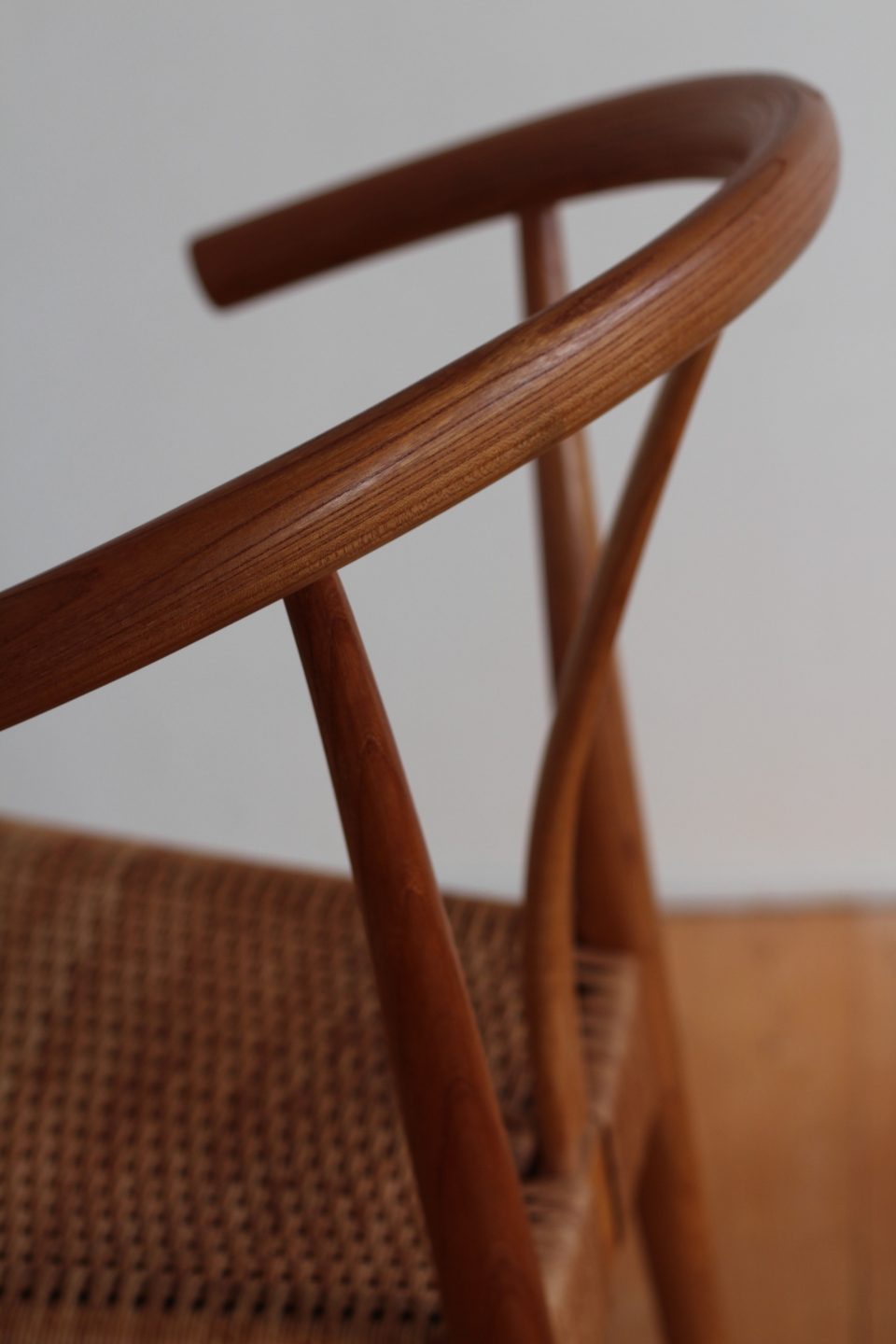 オイルカンナフィニッシュの椅子