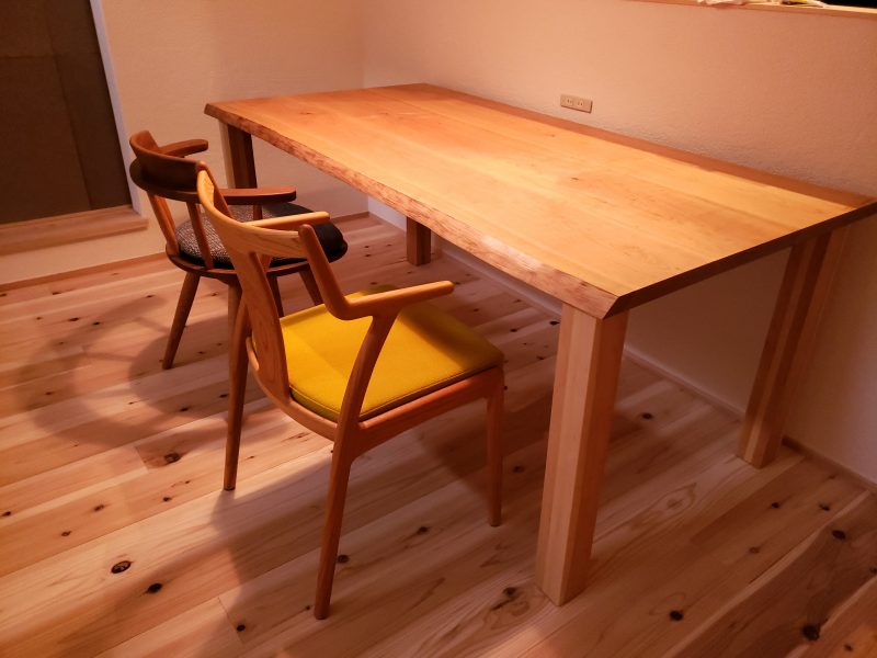 table　テーブル　桜　山桜