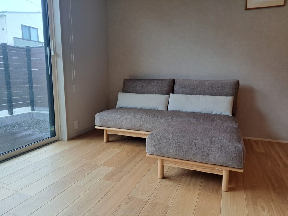 リビングソファ