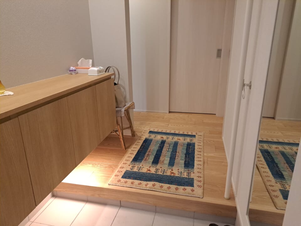 玄関アートギャッベ