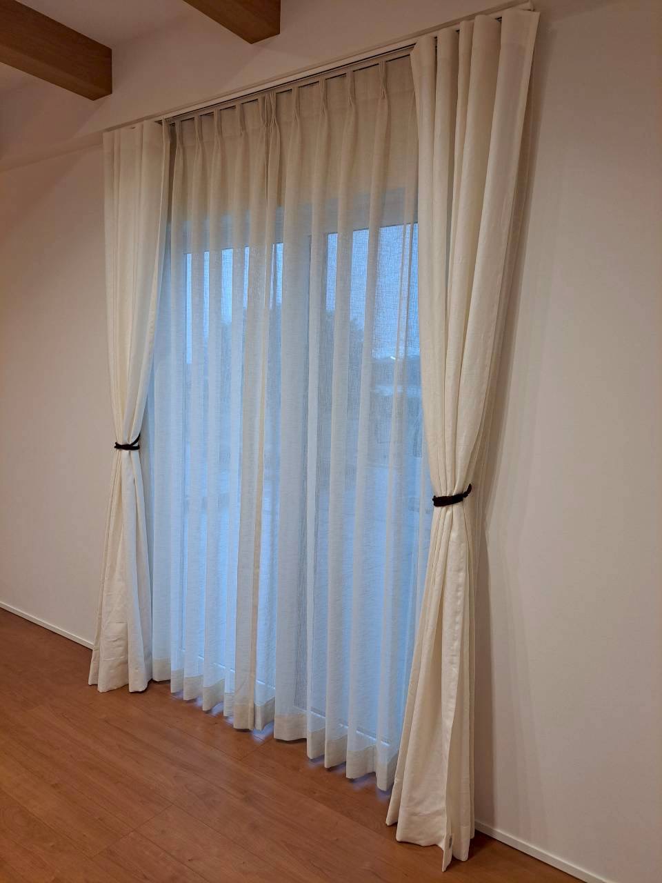 リネンカーテン