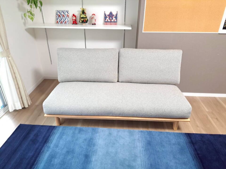 ソファ、ハグみじゅうたん