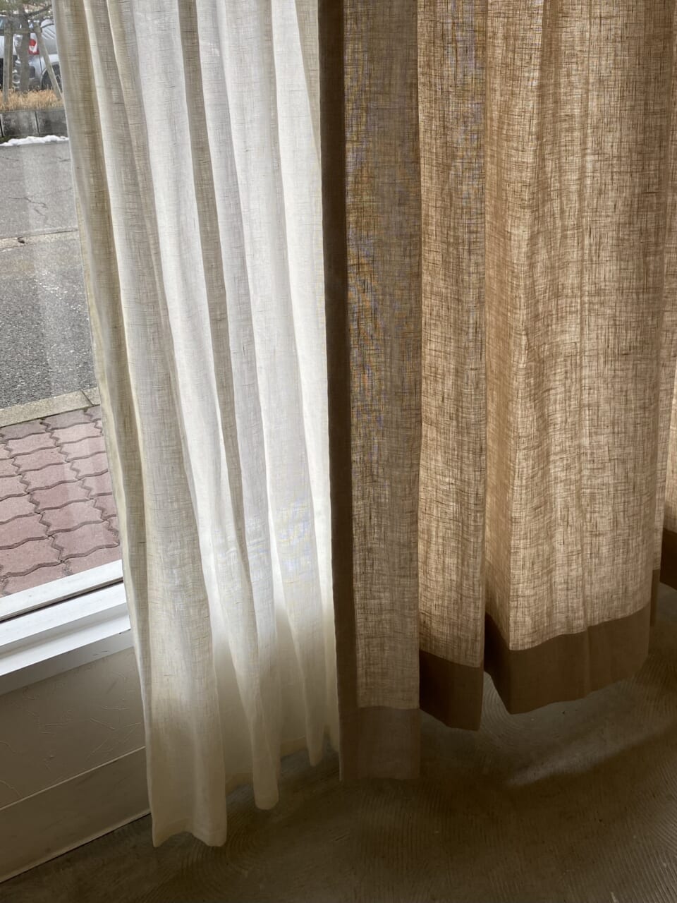 リネンカーテン