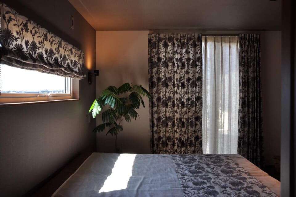 リネンカーテン